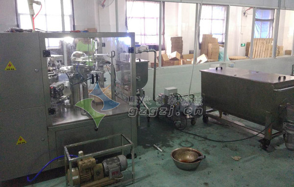 �����u�ԄӰ��b�C